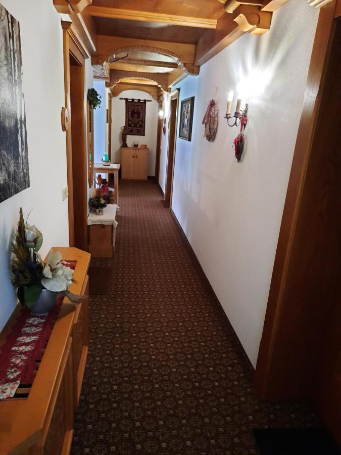 Gaestehaus Burgi Fügen Exteriör bild